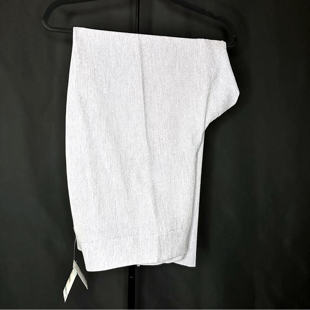 Express 18R Low Rise Pants - Picture 2 of 3